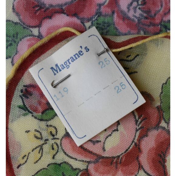 1960s Yellow Red Pink Blooming Rose Flower Scallop Edge Lady’s Handkerchief - Picture 6 of 8